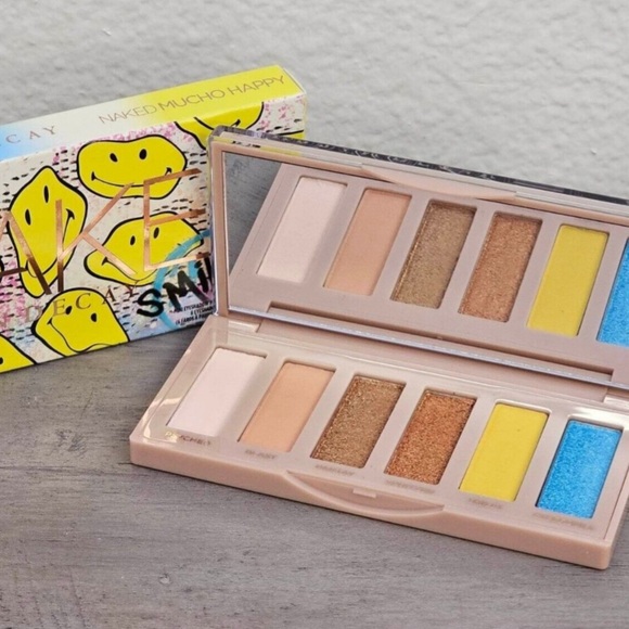 New Urban Decay x Smiley® Naked Eyeshadow Palette - Picture 6 of 13